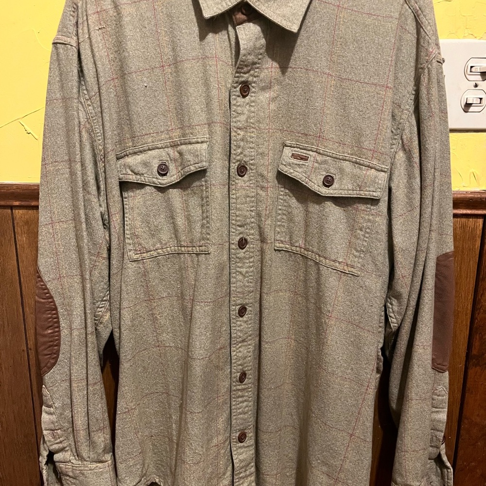 Orvis Sage and  Tan Plaid Button-Up Men’s Shirt